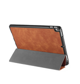 iPad Air 3 | iPad Air 3 10.5" (2019) - DG.MING™ Trifold Læder Cover m. Stander - Brun - DELUXECOVERS.DK